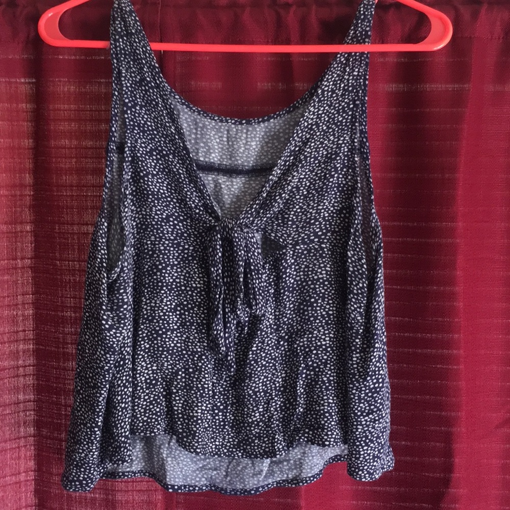 Xhilaration flowy crop top